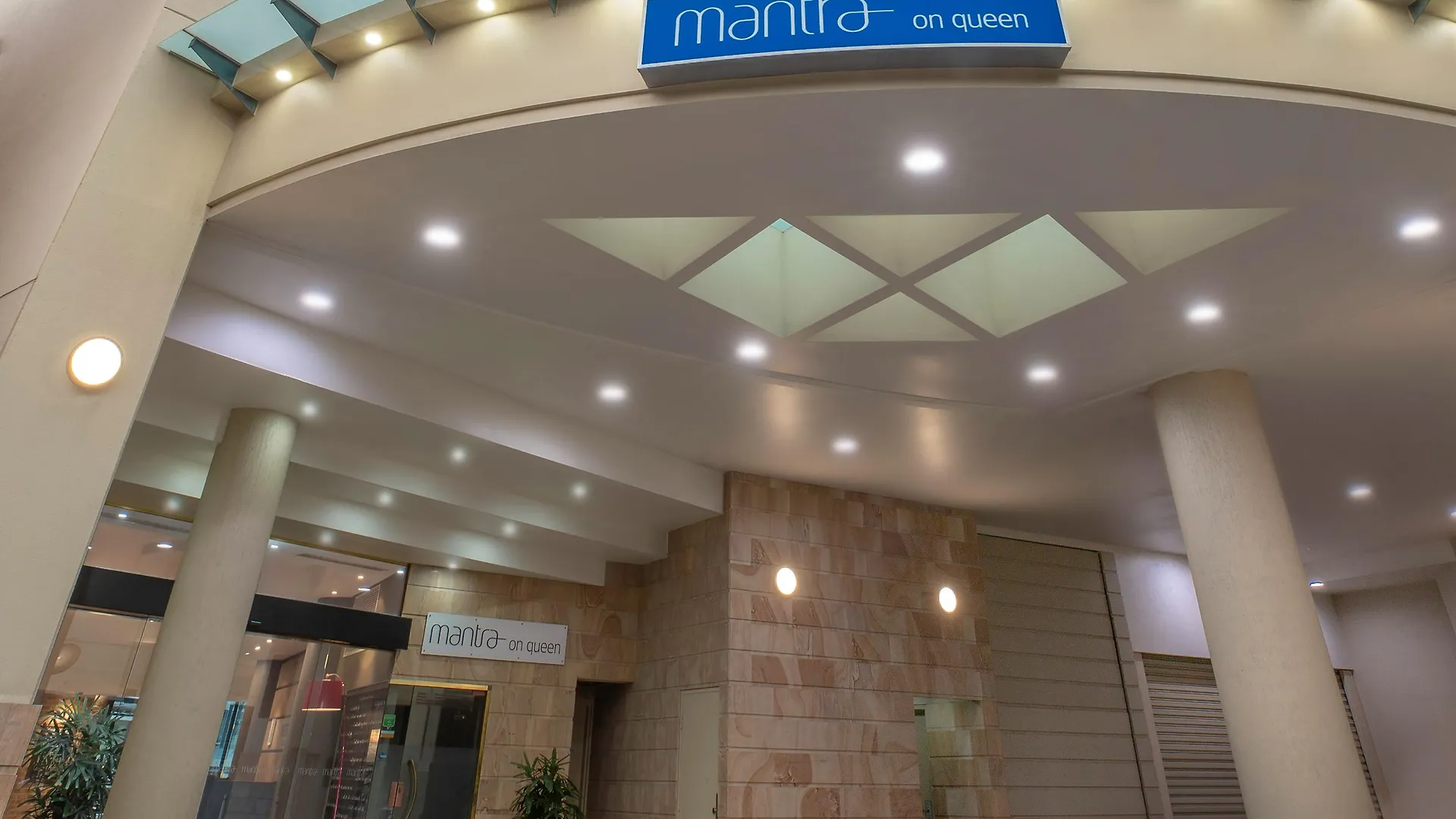 Hotel Mantra On Queen Brisbane