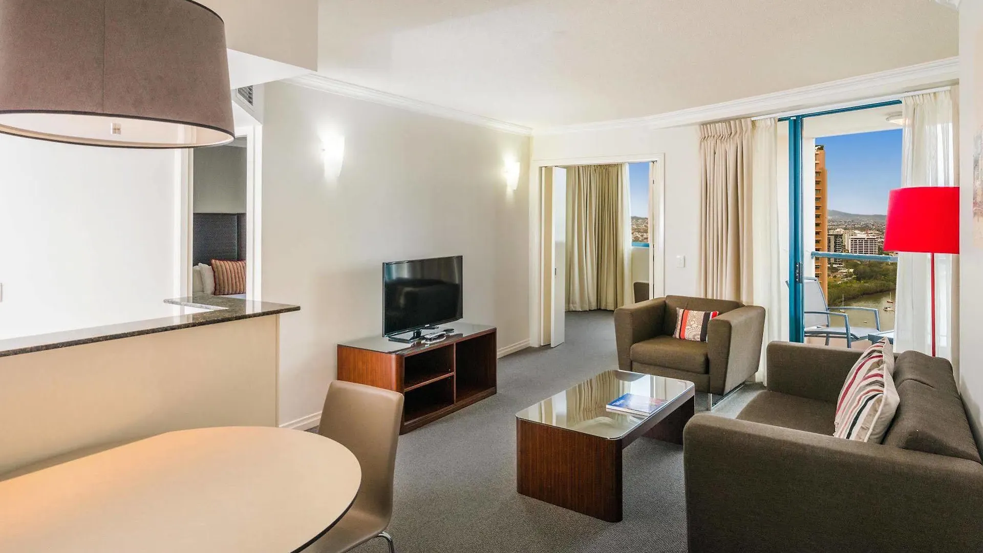 **** Hotel Mantra On Queen Brisbane Australië